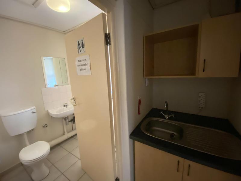 To Let Commercial Property for Rent in Napier Western Cape